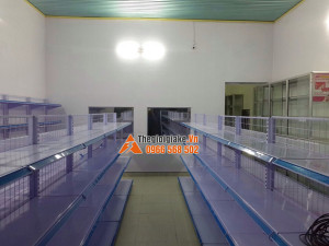 Kệ trưng bày hàng tại Lạng Giang, Bắc Giang